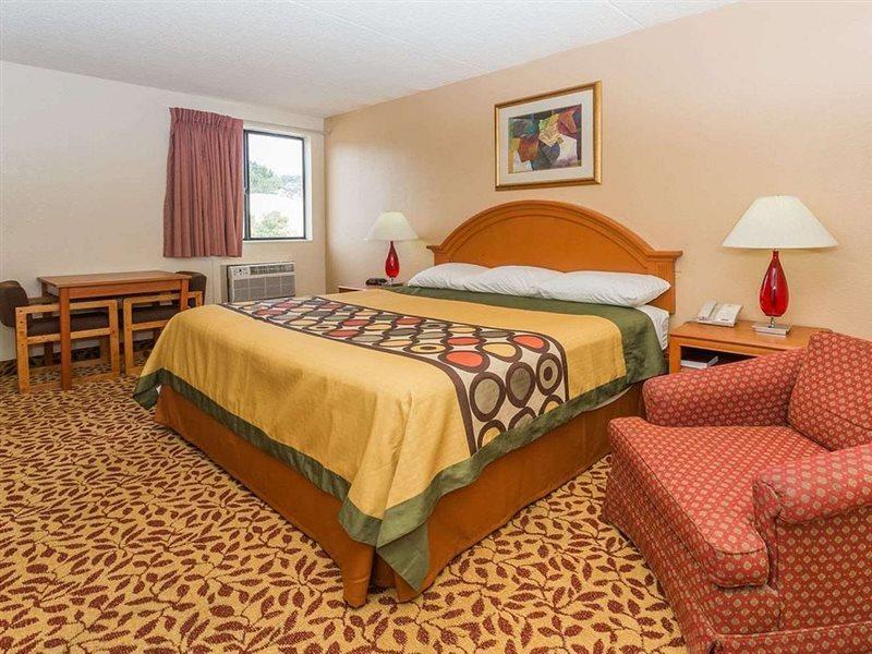 Hotel Super 8 By Wyndham Colo. Sprs. Garden Of The Gods à Colorado Springs Extérieur photo